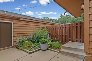3253 Evergreen Dr, Eagan, MN 55121 - Photo 33