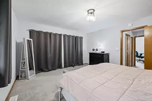 3253 Evergreen Dr, Eagan, MN 55121 - Photo 17