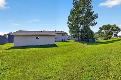 1910 3rd Avenue NE, Stewartville, MN 55976 - Photo 27