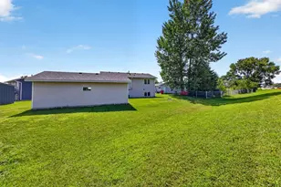 1910 3rd Ave NE, Stewartville, MN 55976 - Photo 27