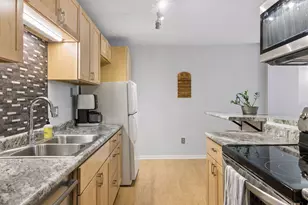 1200 Nicollet Mall, Minneapolis, MN 55403 - Photo 5