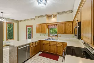 6973 4th St Cir N, Oakdale, MN 55128 - Photo 11