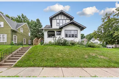 127 Lake Park Boulevard, Fairmont, MN 56031 - Photo 1