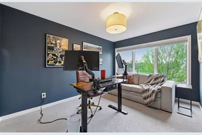 421 Willoughby Way W, Minnetonka, MN 55305 - Photo 35