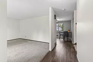 8305 69th St S, Cottage Grove, MN 55016 - Photo 5