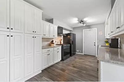 8305 69th Street S, Cottage Grove, MN 55016 - Photo 7