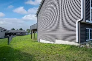 818 Rose Ct, Somerset, WI 54025 - Photo 7