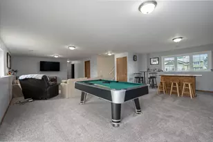818 Rose Ct, Somerset, WI 54025 - Photo 41