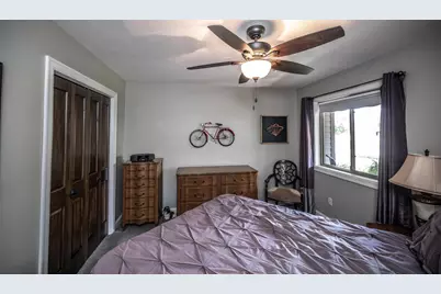 204 Ottawa Avenue SE, Hutchinson, MN 55350 - Photo 17