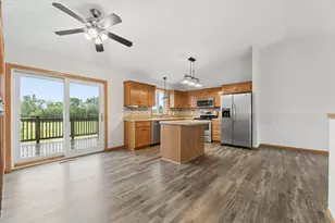407 66th St SW, Waverly, MN 55390 - Photo 5