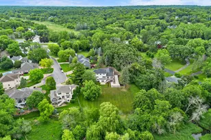 6667 Moorland Dr, Eden Prairie, MN 55346 - Photo 43