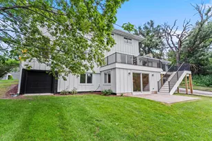 6667 Moorland Dr, Eden Prairie, MN 55346 - Photo 35