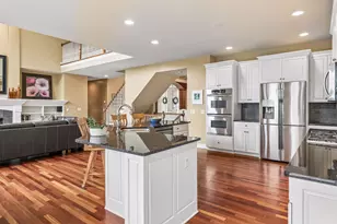 18221 Overland Trail, Eden Prairie, MN 55347 - Photo 11