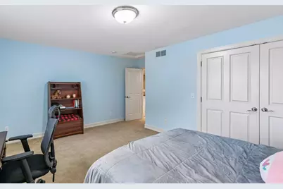 18221 Overland Trail, Eden Prairie, MN 55347 - Photo 53