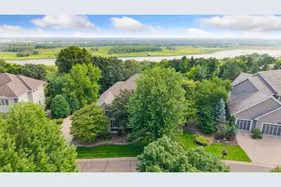 18221 Overland Trail, Eden Prairie, MN 55347 - Photo 5