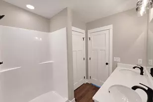 510 7th St NW, New Richland, MN 56072 - Photo 23
