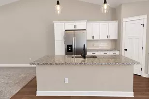 510 7th St NW, New Richland, MN 56072 - Photo 9
