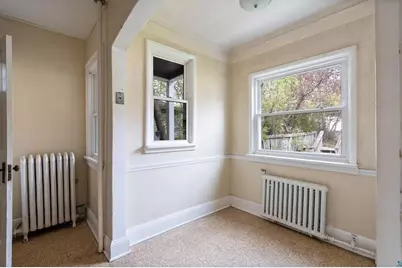 1931 E Superior Street, Duluth, MN 55812 - Photo 9