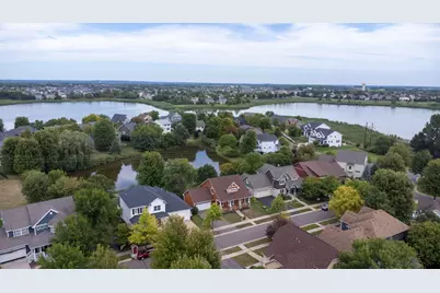 11662 Laketowne View, Albertville, MN 55301 - Photo 3
