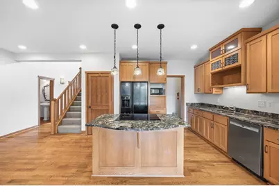 11662 Laketowne View, Albertville, MN 55301 - Photo 7