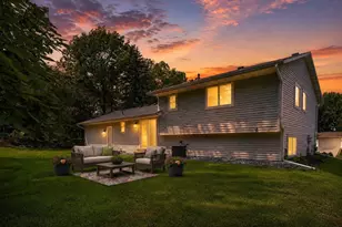 8090 159th St W, Apple Valley, MN 55124 - Photo 5
