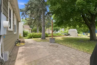 5243 Bryant Avenue N, Minneapolis, MN 55430 - Photo 33