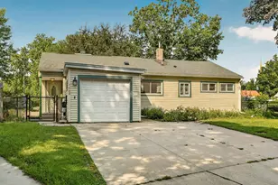 1402 Damon Ct SE, Rochester, MN 55904 - Photo 1