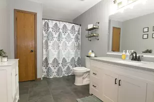 7818 Davidson Ct, Inver Grove Heights, MN 55076 - Photo 21