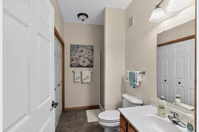 2703 Village Drive, Faribault, MN 55021 - Photo 19