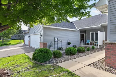 2703 Village Drive, Faribault, MN 55021 - Photo 3