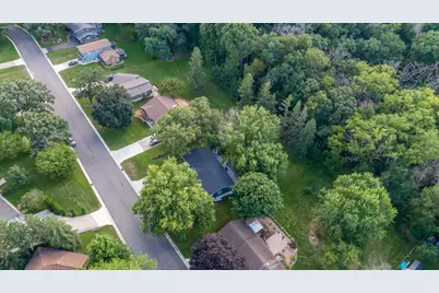 1910 Linn Drive, Owatonna, MN 55060 - Photo 49