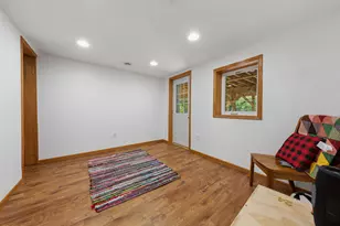 1910 Linn Dr, Owatonna, MN 55060 - Photo 35