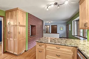 2325 Argonne Dr NE, Columbia Heights, MN 55421 - Photo 15