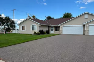 10102 Karston Ave NE, Albertville, MN 55301 - Photo 3
