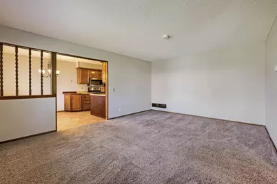 3743 Goodwin Avenue N, Oakdale, MN 55128 - Photo 9