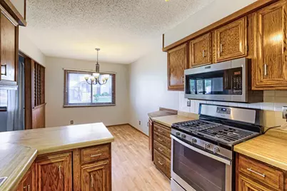 3743 Goodwin Avenue N, Oakdale, MN 55128 - Photo 15