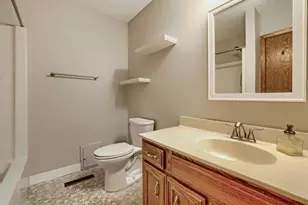 3743 Goodwin Ave N, Oakdale, MN 55128 - Photo 19