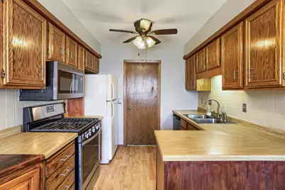 3743 Goodwin Avenue N, Oakdale, MN 55128 - Photo 13