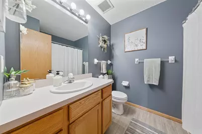 729 Heritage Lane, Belle Plaine, MN 56011 - Photo 17