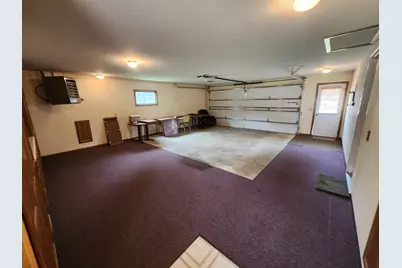 217 Lowell Street E, Le Roy, MN 55951 - Photo 17