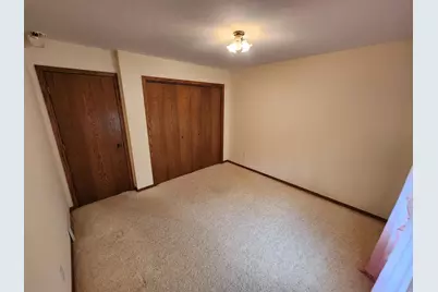 217 Lowell Street E, Le Roy, MN 55951 - Photo 11
