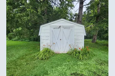 217 Lowell Street E, Le Roy, MN 55951 - Photo 25