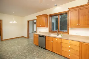 2810 Sunset Ln NE, Rochester, MN 55906 - Photo 15