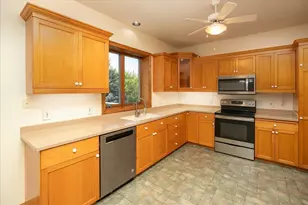 2810 Sunset Ln NE, Rochester, MN 55906 - Photo 13