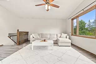 8106 Vincent Ave N, Brooklyn Park, MN 55444 - Photo 5