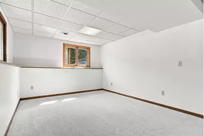 8106 Vincent Avenue N, Brooklyn Park, MN 55444 - Photo 31