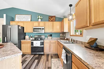 926 Steamboat Lane, Montrose, MN 55363 - Photo 3