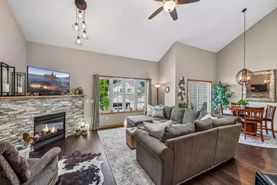 912 Kelly Court, Chanhassen, MN 55317 - Photo 1