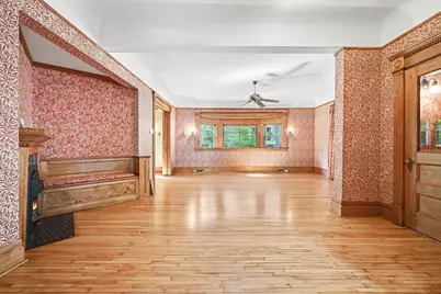 2425 Bryant Avenue S, Minneapolis, MN 55405 - Photo 9