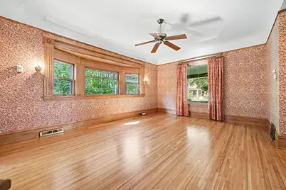 2425 Bryant Avenue S, Minneapolis, MN 55405 - Photo 11